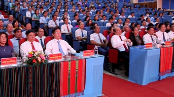 Phát động đợt thi đua đặc biệt chào mừng kỷ niệm 120 năm Ngày thành lập tỉnh Đắk Lắk