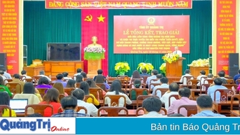 Trao giải Búa liềm vàng tỉnh Quảng Trị năm 2024 và cuộc thi tìm hiểu tác phẩm “Kiên quyết, kiên trì đấu tranh phòng, chống tham nhũng, tiêu cực, góp phần xây dựng Đảng và Nhà nước ta ngày càng trong sạch, vững mạnh” của Tổng Bí thư Nguyễn Phú Trọng