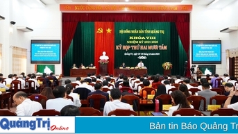 Khai mạc kỳ họp thứ 28 HĐND tỉnh Quảng Trị khóa VIII