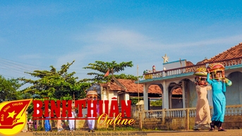 Đưa ý Đảng đến với đồng bào dân tộc thiểu số