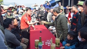 Đặc sắc Chợ phiên vùng cao Ba Nhất và chương trình “Khúc tình ca miền Sán Cố”