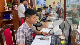 Hải Dương lấy ý kiến về đề xuất tăng mức hỗ trợ người làm việc tại bộ phận 'một cửa'