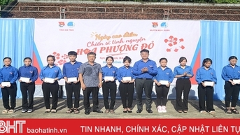 Sôi nổi Ngày hội chiến sĩ tình nguyện Hoa phượng đỏ của tuổi trẻ Hà Tĩnh