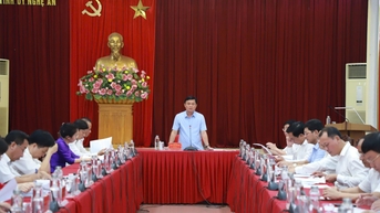 Họp Tiểu ban Văn kiện Đại hội đại biểu Đảng bộ tỉnh lần thứ XX