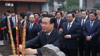 Chủ tịch nước Võ Văn Thưởng dâng hương tưởng niệm Đức vua An Dương Vương