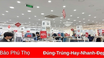 Thị trường thời trang đồng loạt “giảm sâu” dịp cuối năm