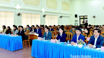 Tiếp tục quan tâm thực hiện hiệu quả các chính sách, chương trình, dự án và chính sách dân tộc