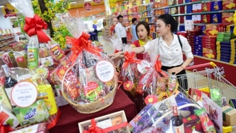 Bộ Công Thương yêu cầu không để xảy ra găm hàng, tăng giá dịp Tết