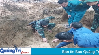 Phát hiện mộ chôn tập thể 3 hài cốt liệt sĩ trong vườn nhà dân