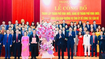 Lễ công bố thành lập TP Vinh (Mới), Đảng bộ TP Vinh (Mới) và Quyết định về công tác cán bộ