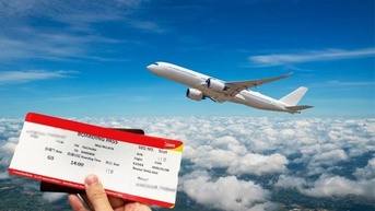 Qua cao điểm du lịch hè, giá vé máy bay lại bất ngờ tăng nhiệt