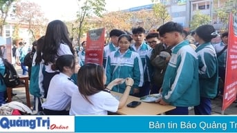 Tư vấn tuyển sinh, định hướng nghề nghiệp cho gần 5.000 học sinh