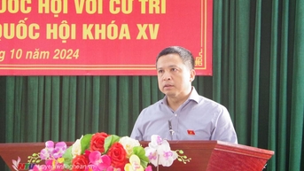 Đoàn đại biểu Quốc hội tiếp xúc cử tri huyện Quỳnh Lưu