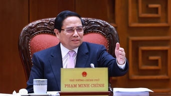 Thủ tướng yêu cầu làm tốt công tác tư tưởng với công chức, viên chức khi sắp xếp bộ máy