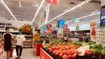 Người tiêu dùng Việt mạnh tay chi 4,7 triệu tỷ đồng trong 9 tháng