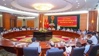 Giao ban, cung cấp thông tin báo chí tháng 10