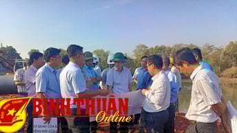 Gấp rút giải phóng mặt bằng
