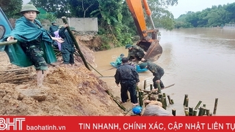 Cẩm Xuyên khắc phục tạm thời các vị trí sạt lở sông Ngàn Mọ
