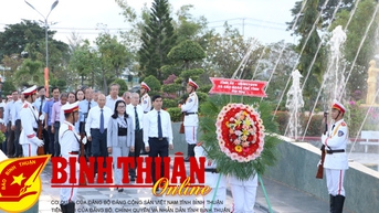 Lễ viếng liệt sĩ nhân kỷ niệm 79 năm Ngày thành lập Quân đội Nhân dân Việt Nam