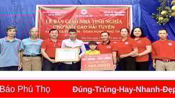 Bàn giao “Nhà tình nghĩa” tại Đoan Hùng