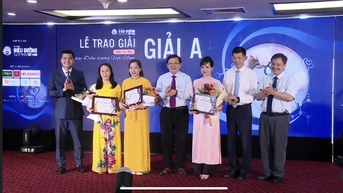 Điều dưỡng Quách Thị Thanh Tú đạt giải A cuộc thi ảnh Nét đẹp điều dưỡng Việt Nam