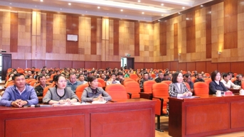 Quảng Yên: Cập nhật kiến thức mới cho 179 trưởng thôn, khu phố