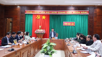 ការវាយតម្លៃស្គ្រីបសម្រាប់ពិធីបើក និងមហោស្រពផ្លូវនៅមហោស្រពកាហ្វេ Buon Ma Thuot លើកទី៩ ឆ្នាំ២០២៥