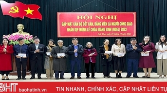 Bà con giáo dân đóng góp quan trọng vào sự phát triển của các địa phương