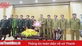 Công an tỉnh Hủa Phăn (Lào) thăm, chúc Tết cán bộ, chiến sĩ Công an Thanh Hóa