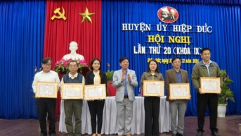 Hiệp Đức thực hiện đạt và vượt 17/23 chỉ tiêu nghị quyết