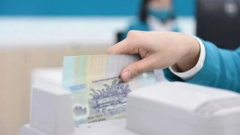 Lãi suất ngân hàng ngày 18/12: Nhiều ngân hàng điều chỉnh lãi suất