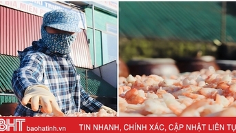 Các cơ sở chế biến hải sản ở Hà Tĩnh hối hả “gom” hàng tết