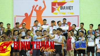 នគរបាល​ខេត្ត​ឈ្នះ​ពាន​ជើង​ឯក​