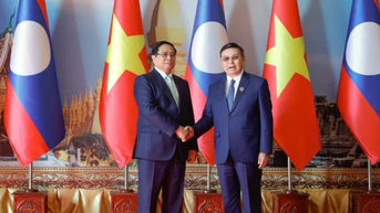 Thủ tướng Phạm Minh Chính hội kiến Chủ tịch Quốc hội Lào Saysomphone Phomvihane