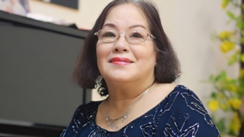 아티스트 투옹 비(Tuong Vi)가 세상을 떠났습니다.