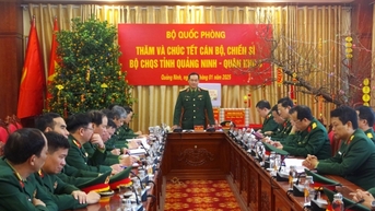 Thứ trưởng Bộ Quốc phòng thăm, chúc Tết cán bộ, chiến sĩ Bộ CHQS tỉnh Quảng Ninh