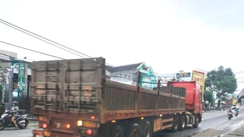 Nguy hiểm rình rập ở... ngã tư Ái Nghĩa