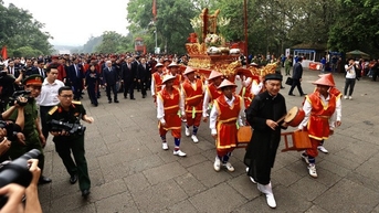 Lễ dâng hương Giỗ Tổ Hùng Vương