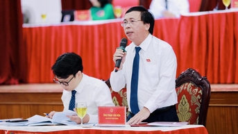 Lĩnh vực thương mại, dịch vụ, công tác quản lý nhà nước vẫn còn bất cập