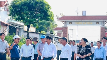 Tôn vinh những người "vác tù và hàng tổng"