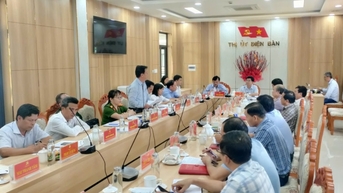 Đoàn khảo sát Tiểu ban Văn kiện Đại hội Đảng bộ tỉnh lần thứ XXIII làm việc tại Điện Bàn