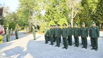BĐBP tỉnh: Dâng hương tưởng niệm các Anh hùng liệt sĩ Pò Hèn