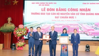 Trường Đào tạo cán bộ Nguyễn Văn Cừ tỉnh Quảng Ninh: Đón Bằng công nhận đạt chuẩn mức 1