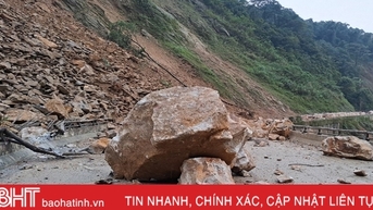 Khắc phục sạt lở, thông tuyến đường lên Cửa khẩu quốc tế Cầu Treo