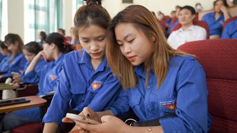 Ứng dụng công nghệ đưa chính quyền đến gần người dân