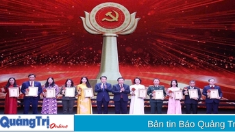 Tác phẩm đăng trên Báo Quảng Trị đoạt giải chuyên đề giải Búa liềm vàng năm 2024