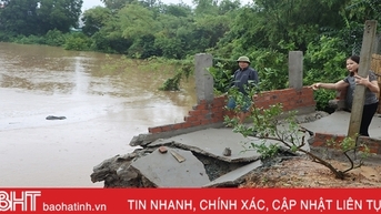 Liên tiếp sạt lở sông Ngàn Mọ, người dân vùng hạ du Kẻ Gỗ bất an