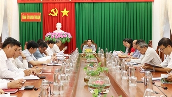 Họp Tổ chuyên đề xây dựng Đảng và xây dựng hệ thống chính trị phục vụ Đại hội đại biểu Đảng bộ tỉnh lần thứ XV, nhiệm kỳ 2025-2030