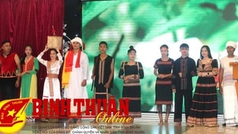Tọa đàm về bảo tồn, phát huy trang phục truyền thống các dân tộc thiểu số và miền núi tỉnh