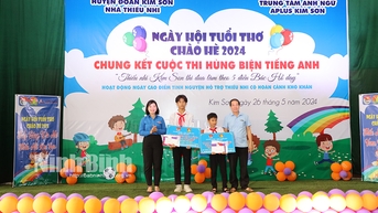 Chương trình Ngày hội tuổi thơ Chào hè 2024